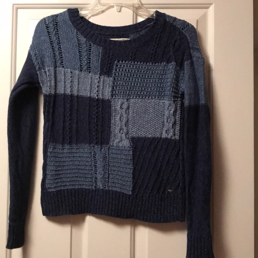 American Eagle outfitters sweater
